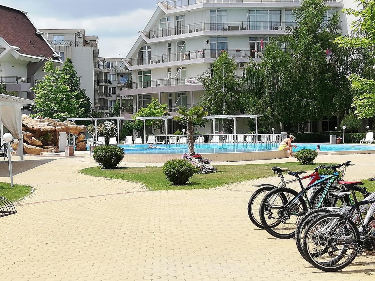 Dean'S Cozy 2 Bed Apart At Sunny Beach Resort Екстериор снимка