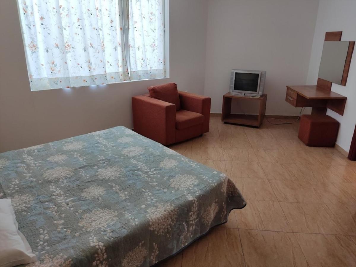 Dean'S Cozy 2 Bed Apart At Sunny Beach Resort Екстериор снимка