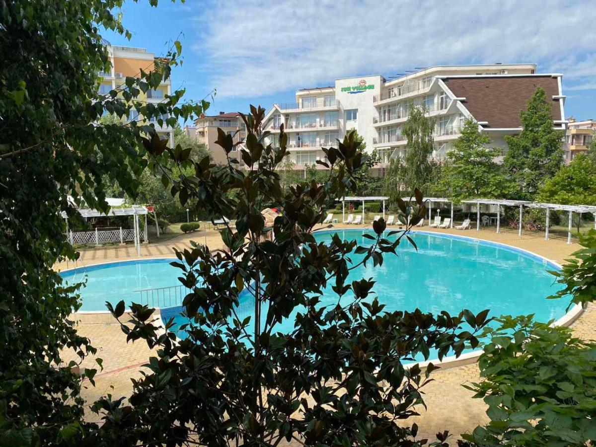 Dean'S Cozy 2 Bed Apart At Sunny Beach Resort Екстериор снимка