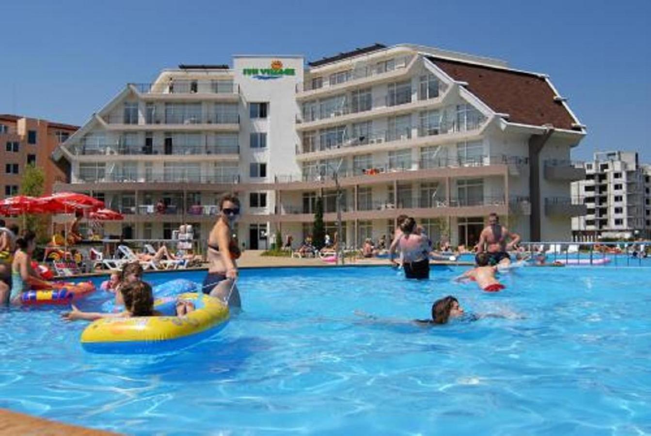 Dean'S Cozy 2 Bed Apart At Sunny Beach Resort Екстериор снимка